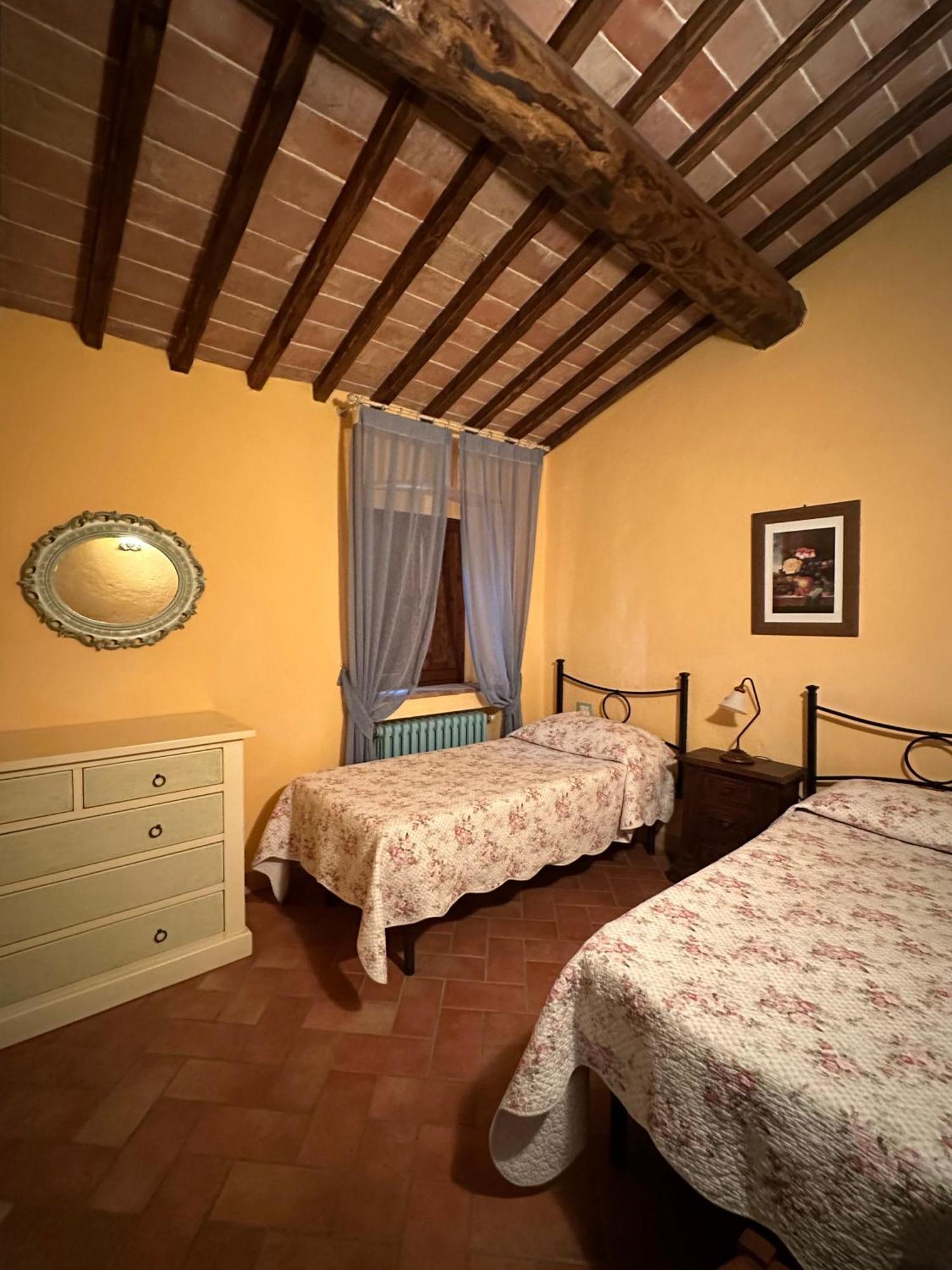 Borgo Tignano Apartment Casole d'Elsa Ngoại thất bức ảnh