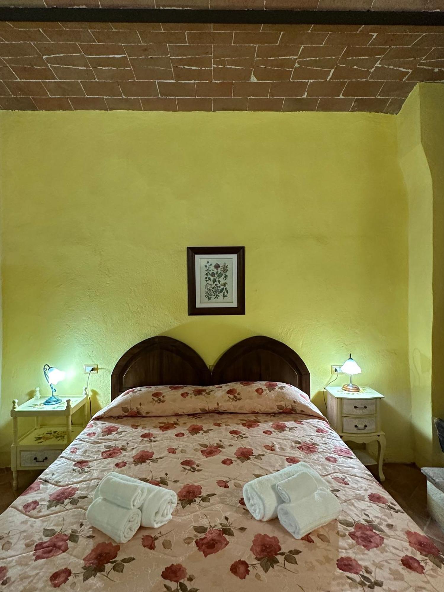 Borgo Tignano Apartment Casole d'Elsa Ngoại thất bức ảnh
