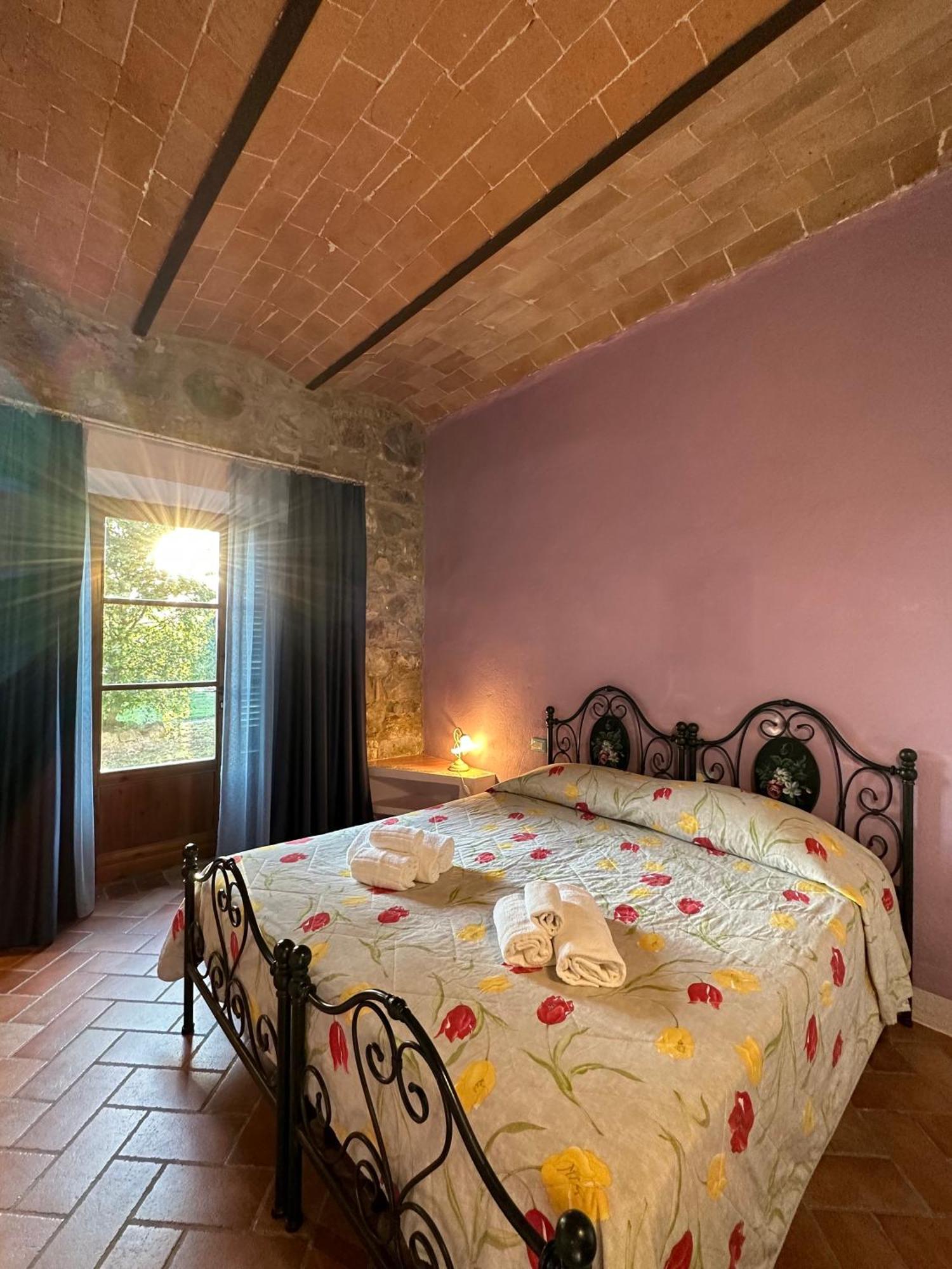 Borgo Tignano Apartment Casole d'Elsa Ngoại thất bức ảnh