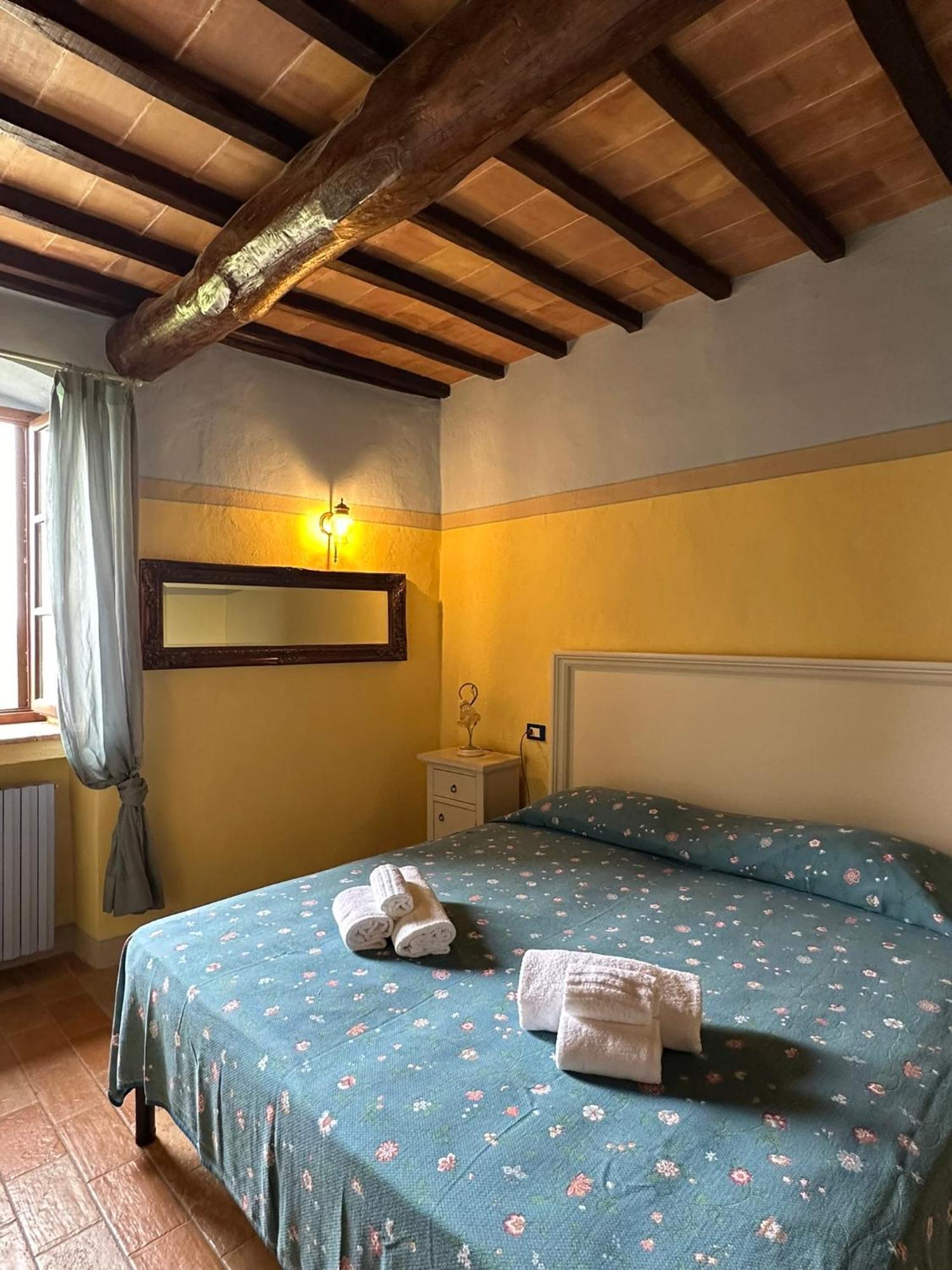 Borgo Tignano Apartment Casole d'Elsa Ngoại thất bức ảnh